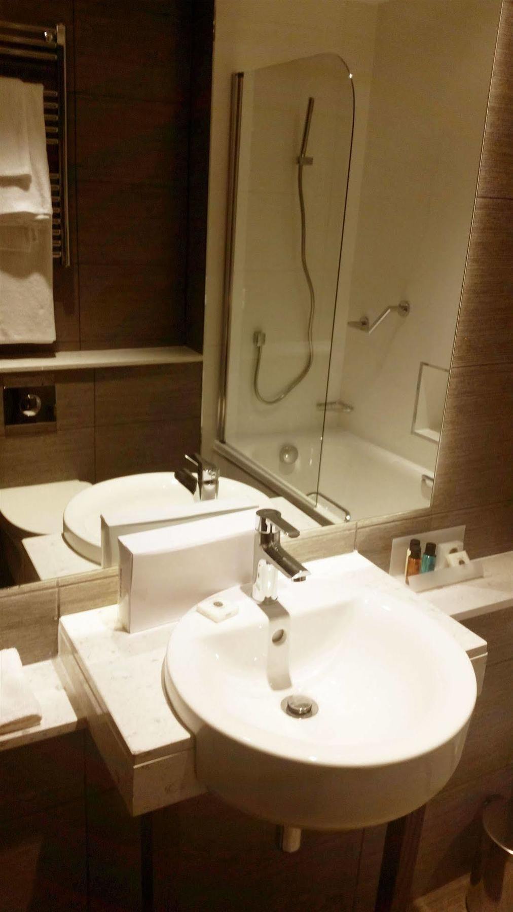 91 Aparthotel Jesmond Road Ньюкасл-апон-Тайн Экстерьер фото